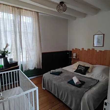 De La Vallee A Sarthe Courdemanche (Sarthe)